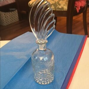 Antique Clear Glass Body Oil Bottle with Leaf Stopper